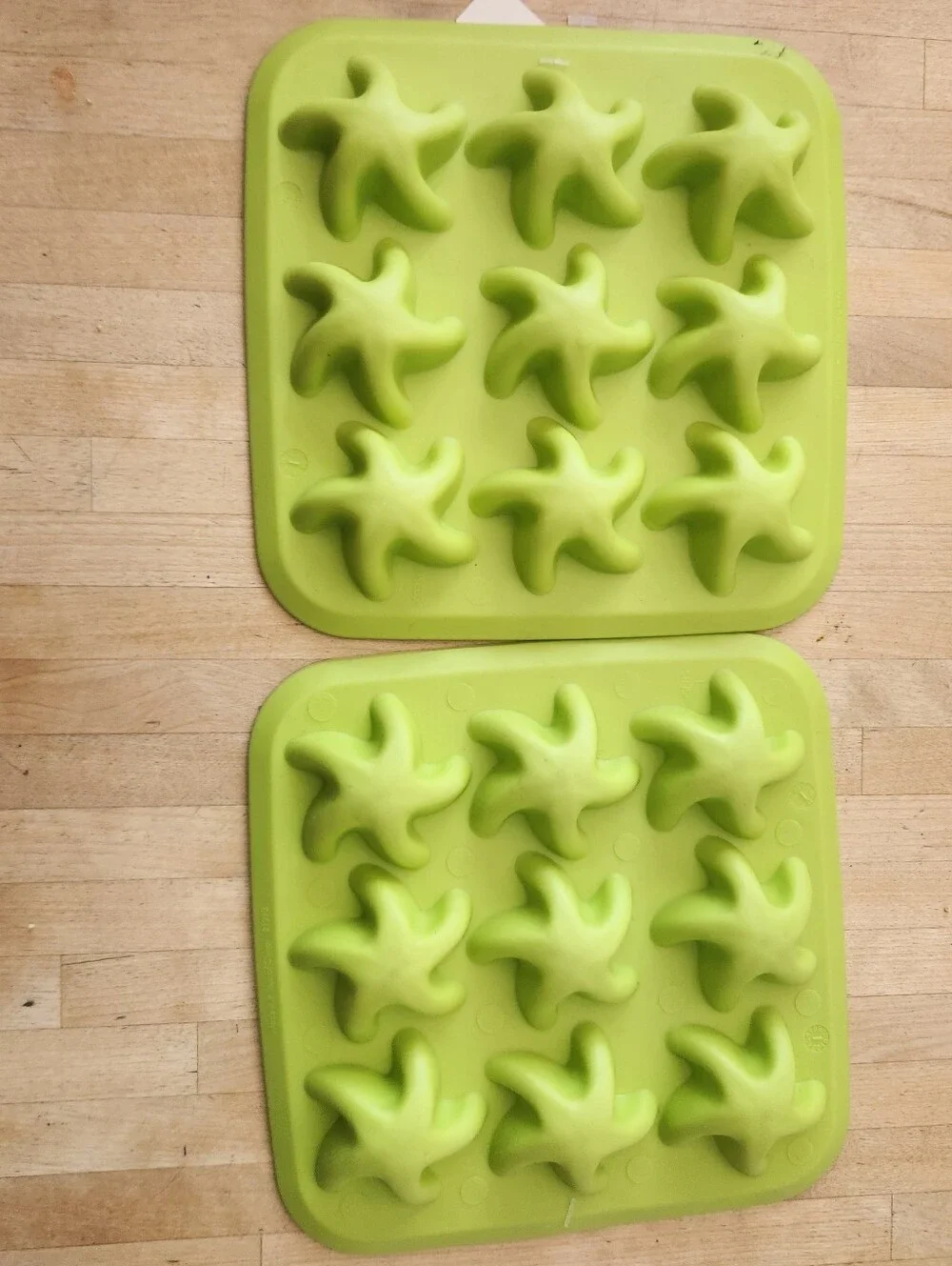Ikea STAR ICE TRAYS Makes 18 Cubes